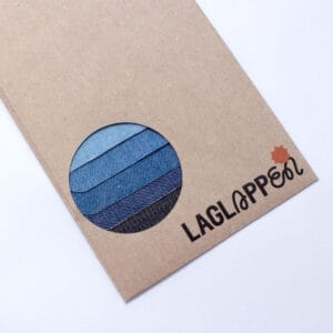 Flera nyanser av lagningslappar för jeans