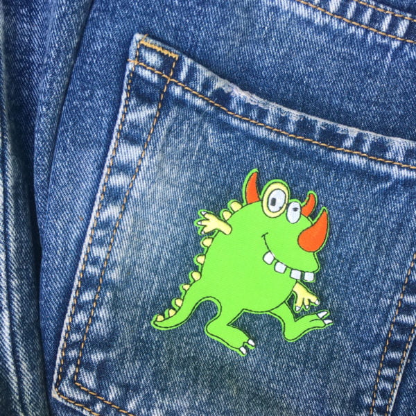 Tygmärke på Jeans - Grönt monster - Patches