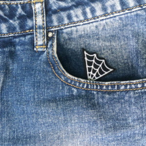 tufft spindelnät jeans - tygmärke
