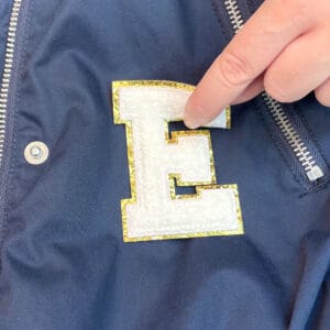 påstrykbara bokstäver tygmärken