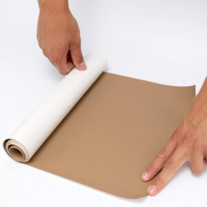 självhäftande läderlapp på rulle i större storlekar