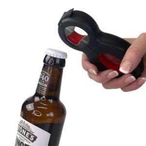 Multifunktionell burköppnare som också kan få loss kapsyler